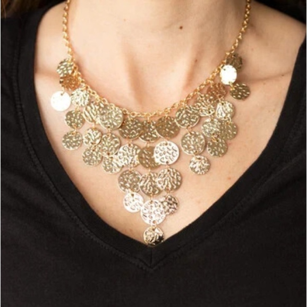 Paparazzi Radiant Gold Coin Necklace & Bracelet set